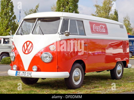 VW T1 con Coca Cola pubblicità Foto Stock