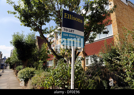 Wimbledon Londra Inghilterra Ellisons per far firmare al di fuori di Appartamenti Foto Stock