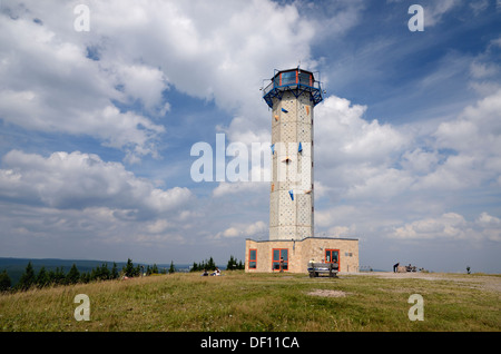 Visualizza altopiano della testa nevoso, legno di Turingia, Aussichtsplateau des Schneekopf, Thueringer Wald Foto Stock