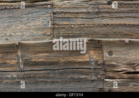 Abbandonata la barca di legno, Kapp Toscana, Bellsund, Spitsbergen, arcipelago delle Svalbard, Norvegia Foto Stock