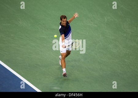 Richard Gasquet (FRA) competere in semifinale al 2013 US Open Tennis Championships Foto Stock