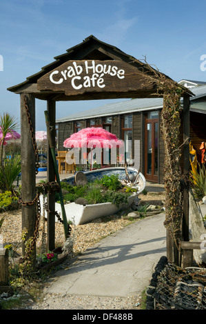 Crab House Cafe,Wyke Regis,Portland,Dorset, Regno Unito un ristorante di pesce sul Chesil Beach,che serve pesce,granchi, aragoste, gamberi,ostriche Foto Stock