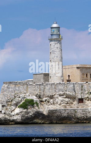 Faro Castillo del Morro - faro si trova all'entrata di Havana bay a l'Avana, Cuba Foto Stock