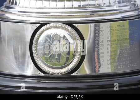 St Andrews, Kingsbarns, Scotland, Regno Unito . Il 28 settembre, 2013. Il Dunhill Trophy sul display in vista del terzo turno di Alfred Dunhill Links campionato a Old Course St Andrews Credit: Azione Plus immagini di sport/Alamy Live News Foto Stock