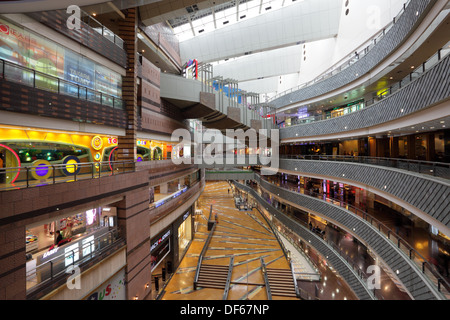 Super Brand Shopping Mall di Pudong, Shanghai, Cina Foto Stock