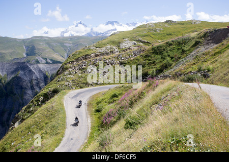 Route du Col de Sarenne Alpes d'Huez Alp Huez Isere Rodano Alpi Francia Foto Stock