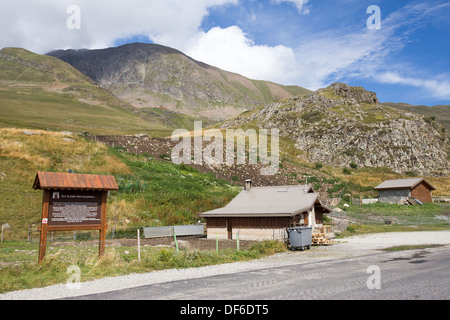 Route du Col de Sarenne Alpes d'Huez Alp Huez Isere Rodano Alpi Francia Foto Stock