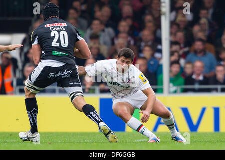 Exeter, Regno Unito. 29 settembre 2013. Leicester è Ben Youngs tenta di affrontare. Azione durante la Aviva Premiership Round 4 match tra Exeter Chiefs e Leicester Tigers giocato a Sandy Park, Exeter Foto Stock