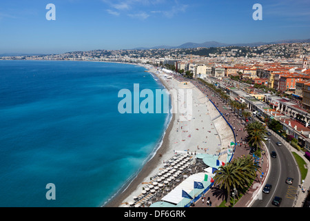 Vista sulla baia e la Promenade des Anglais e dal Parc du chateau, Nizza, Provence-Alpes-Côte d'Azur, in Francia, in Europa Foto Stock