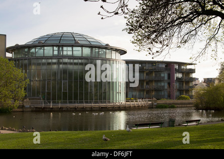 Giardini d'inverno come visto da Mowbray Park a Sunderland Nord Est Inghilterra Foto Stock