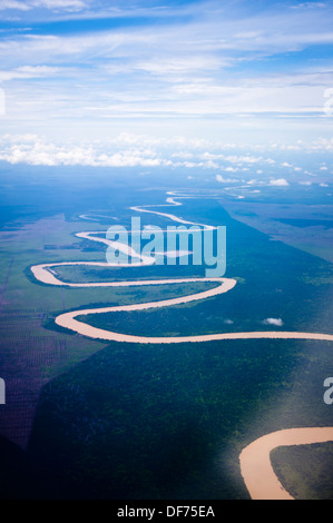 Serpeggianti sistema fluviale, Borneo Foto Stock