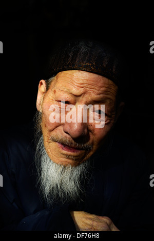 Ritratto di un cinese Hui uomo musulmano. Foto Stock