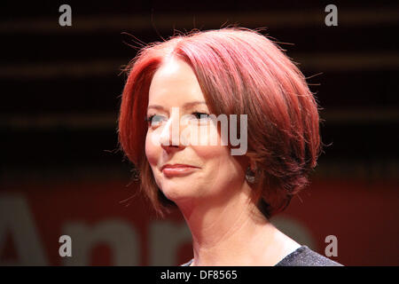 Sydney, Australia. Il 30 settembre, 2013. Julia Gillard fa la sua prima apparizione pubblica dato che lascia la presidenza del Consiglio dei Ministri in un'intervista con Anne estati a Sydney Opera House. Le foto scattate al foto-chiamata prima che l'evento. Nella foto è l'ex primo ministro australiano Julia Gillard. Credito: Richard Milnes/Alamy Live News Foto Stock