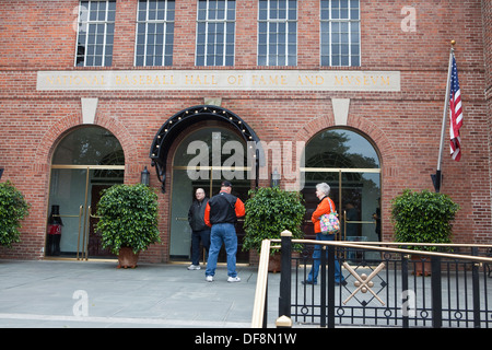 La National Baseball Hall of Fame e il museo è raffigurato in Cooperstown, NY Foto Stock