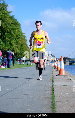 Il Nottingham Robin Hood Marathon 2013. Foto Stock