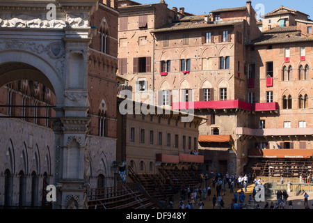 Il campo (Medieval Town Square], Siena, Toscana, Italia Foto Stock