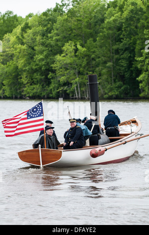 Thunder su di Roanoke Guerra civile americana rievocazione storica Albemarle ram marina in barca la battaglia navale di Plymouth, North Carolina, Stati Uniti d'America. Foto Stock