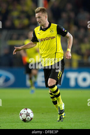 Dortmund, Germania. 01 ott 2013. Dortmund il Marco Reus corre con la palla durante la Champions League Gruppo F match tra Borussia Dortmund e Olympique Marsiglia a Dortmund, Germania, 01 ottobre 2013. Foto: Bernd Thissen/dpa/Alamy Live News Foto Stock