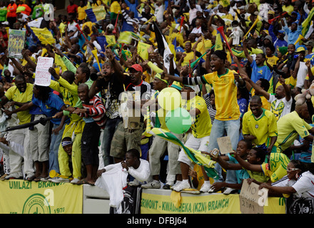 Mamelodi Sundown ventole Mosè Mabhida Stadium di Durban durante la loro partita con Kaizer Chiefs 19 dicembre 2009 Durban è uno nove Foto Stock