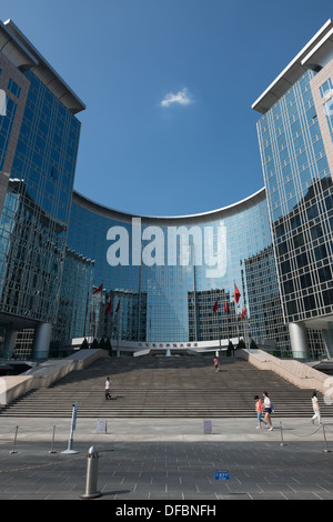 Pechino, Chang An Avenue. Vista su Plaza orientali; progettato dalla P&Gruppo T. Foto Stock