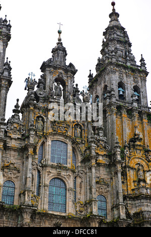 Santiago do compostela cattedrale,twin torri barocche innalza sul Praza do Obradoiro,Cristianità più grande santuario,Spagna Foto Stock