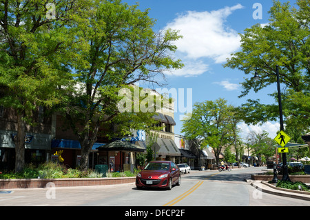 Main Street, il centro, Grand Junction, Colorado, Stati Uniti d'America. La strada principale è stato ristrutturato e riprogettato di recente. Foto Stock