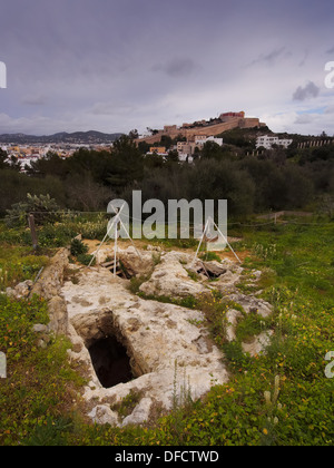 Necropoli de Puig des Molins in Eivissa sull'isola di Ibiza, Isole Baleari, Spagna Foto Stock