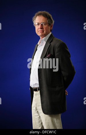 Ian Fraser, Giornalista Economico, partecipando al Edinburgh International Book Festival, giovedì 15 agosto 2013. Foto Stock