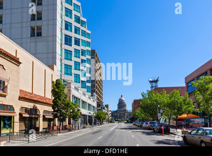 Vista di Capitol Avenue verso il Campidoglio dell'Idaho Boise, Idaho, Stati Uniti d'America Foto Stock