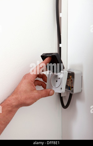 Primo piano di una colazione continentale a due pin connettore maschio e connettore femmina Foto Stock