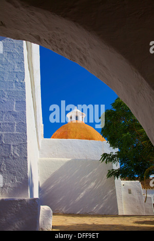 Chiesa cinquecentesca, Puig de Missa di Santa Eulària des Riu, Ibiza, Isole Baleari, Spagna Foto Stock