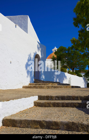 Chiesa cinquecentesca, Puig de Missa di Santa Eulària des Riu, Ibiza, Isole Baleari, Spagna Foto Stock