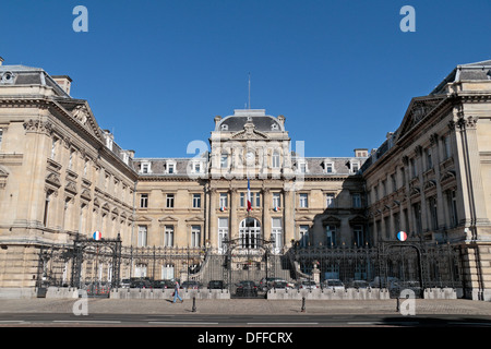 Palazzo della Prefettura del dipartimento del Nord su Place de la République, Lille, Nord-Pas-de-Calais, Nord, Francia. Foto Stock
