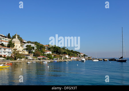 Burgazada o Burgaz isola, mare di ​​Marmara, Burgazada, Principe isole, Istanbul, parte asiatica, Provincia di Istanbul, Turchia Foto Stock