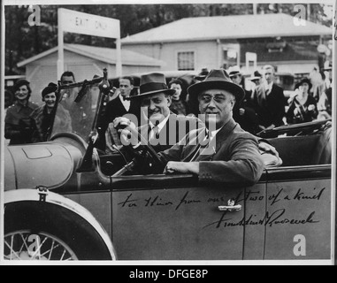 Roosevelt e Henry Morgenthau Jr 195619 Foto Stock