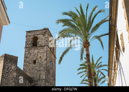 La Chiesa di Sant Bartomeu a Javea Città Vecchia, Spagna Foto Stock