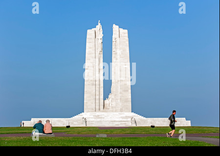 Il Canadian National Vimy Memorial, la prima guerra mondiale un monumento di ricordare la battaglia di Vimy Ridge in Givenchy-en-Gohelle, Francia Foto Stock