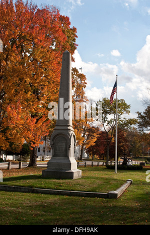 New Hampshire, Fitzwilliam città comune, fogliame di autunno Foto Stock