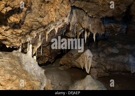 Grotta di stalagmiti a Gotland e Svezia Foto Stock