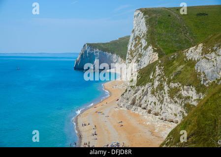 Scogliere vicino alla porta di Durdle, Jurassic Coast Sito Patrimonio Mondiale, Dorset, Inghilterra Foto Stock