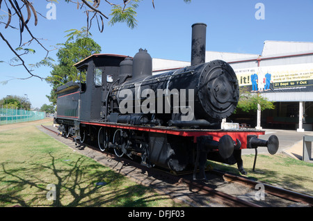 Motore di vapore al di fuori dei laboratori Museo Ferroviario, Ipswich, Brisbane, Queensland, Australia Foto Stock