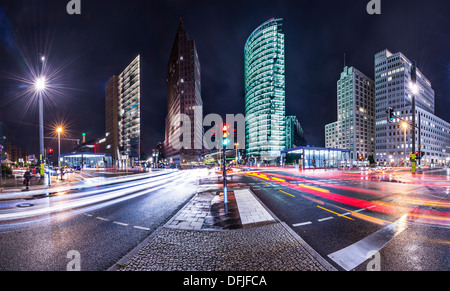 Il quartiere finanziario di Berlino, Germania conosciuta come la Potsdamer Platz. Foto Stock