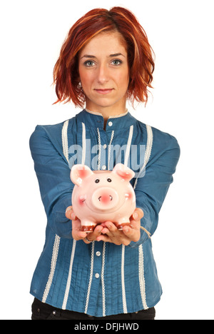 Donna aziendale offrendo piggybank isolati su sfondo bianco Foto Stock