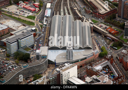 Vista aerea della stazione ferroviaria di Manchester Piccadilly, Manchester Foto Stock