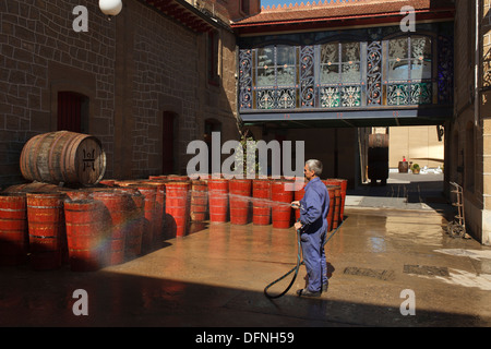 Bodega R Lopez de Heredia, Vina Tondonia, cantina, Camino Vasco del interior, Via di San Giacomo, Camino de Santiago, pellegrini wa Foto Stock