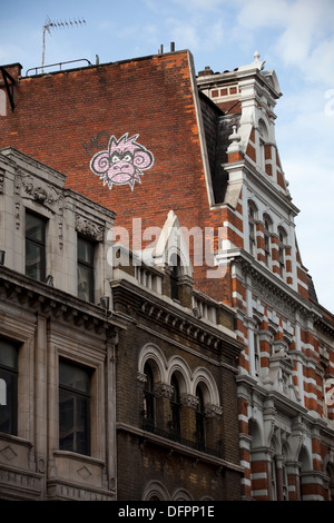 Mighty Mo Graffiti sopra Oxford Street, Londra Foto Stock