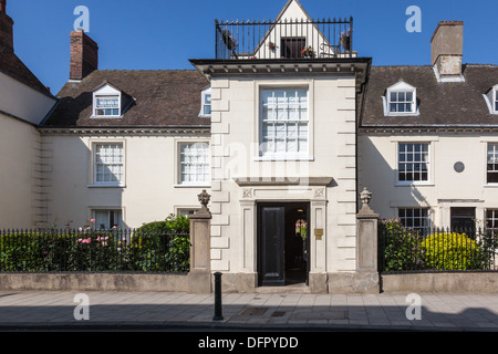 A ovest di Norfolk e King's Lynn alta scuola per ragazze ora un alloggiamento di sviluppo, King's Lynn, King St, Norfolk Foto Stock