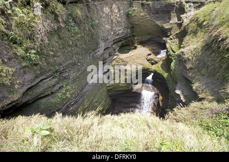 Davis pareti a cascata che si trova a Pokhara nel distretto di Kaski, Nepal. Foto Stock