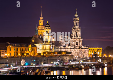 Dresden, Germania cityscape oltre il Fiume Elba. Foto Stock