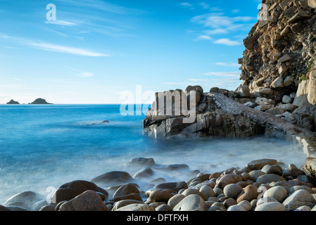 Porth Nanven Cove nella culla Valley vicino a San Giusto in Cornovaglia Foto Stock